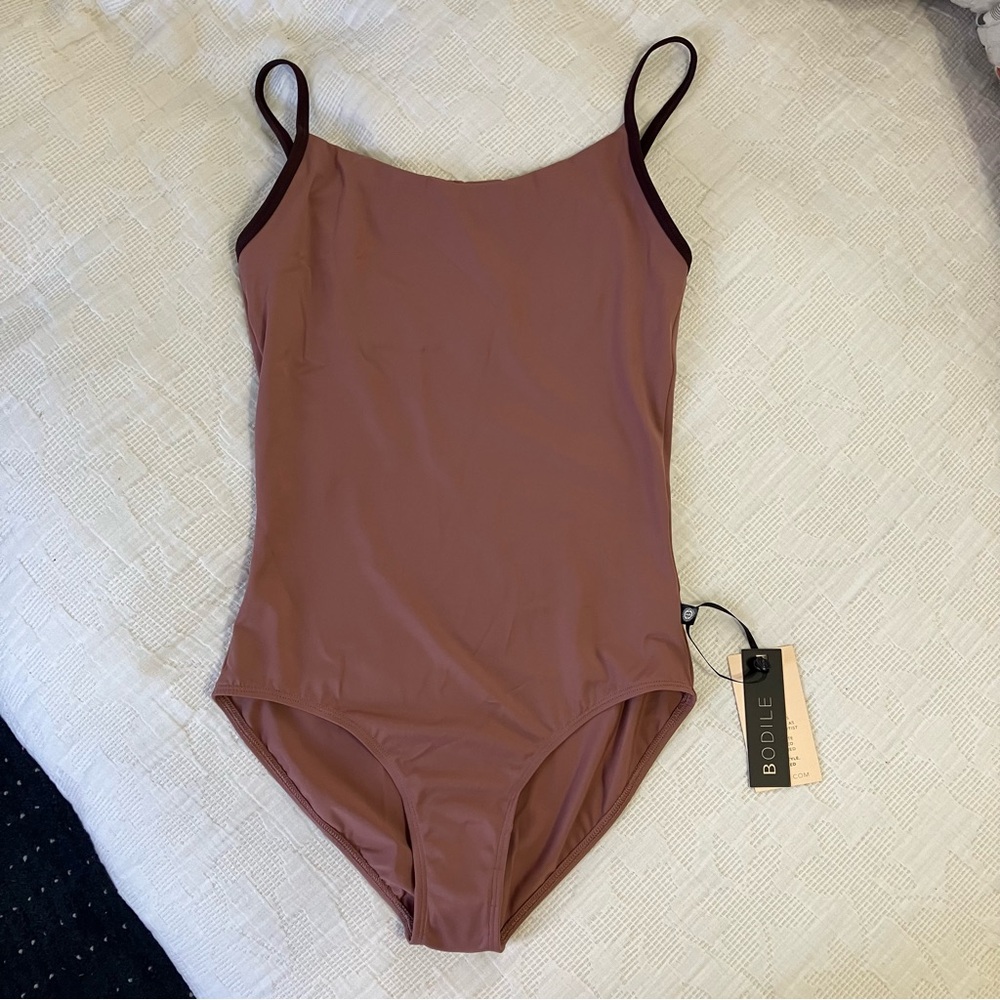 BODILEE Mauve One-Piece Swimsuit with Contrast Trim
